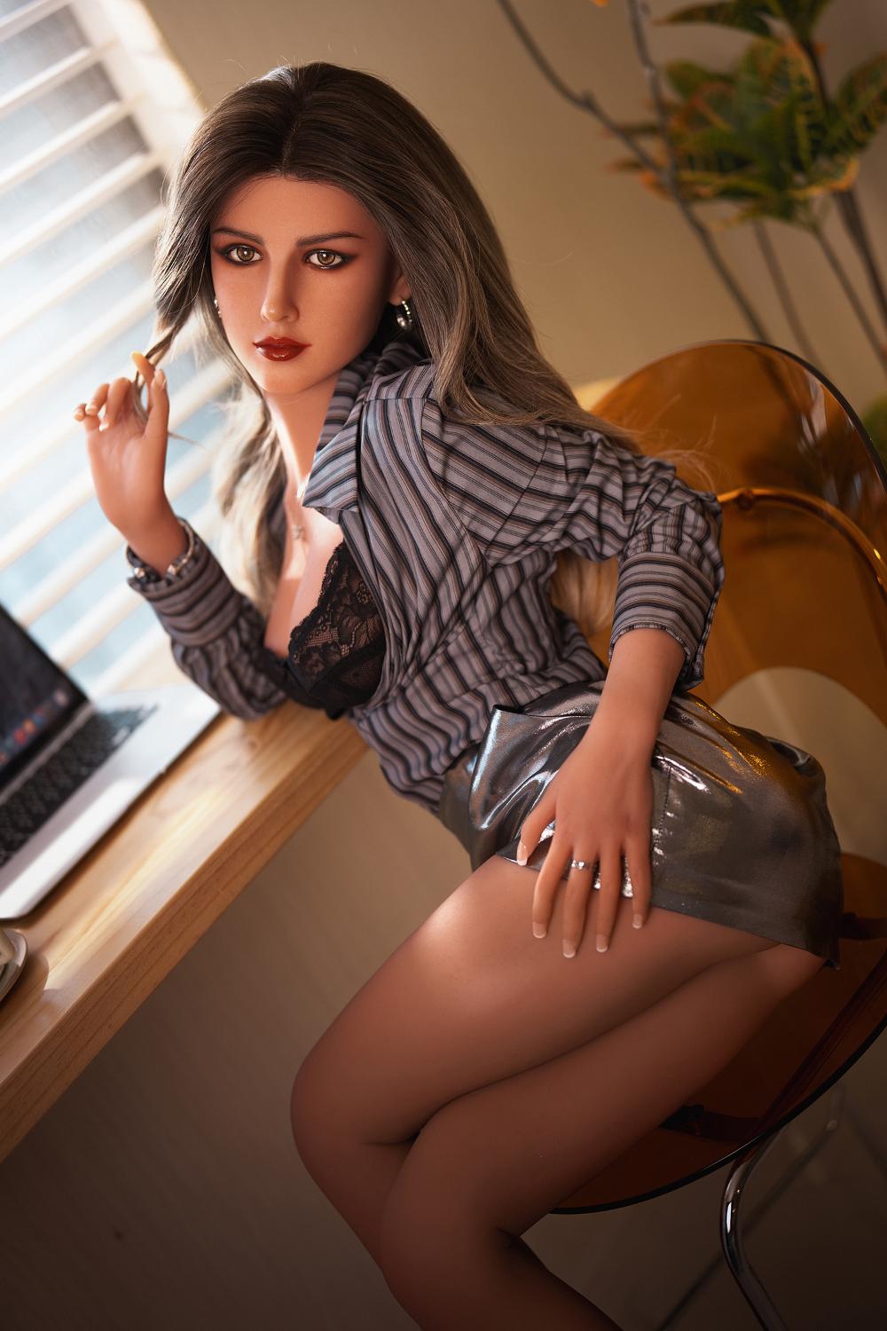 Dana - 148-170cm Premium Lifelike Sex Doll with Soft Silicone Head - SY Doll