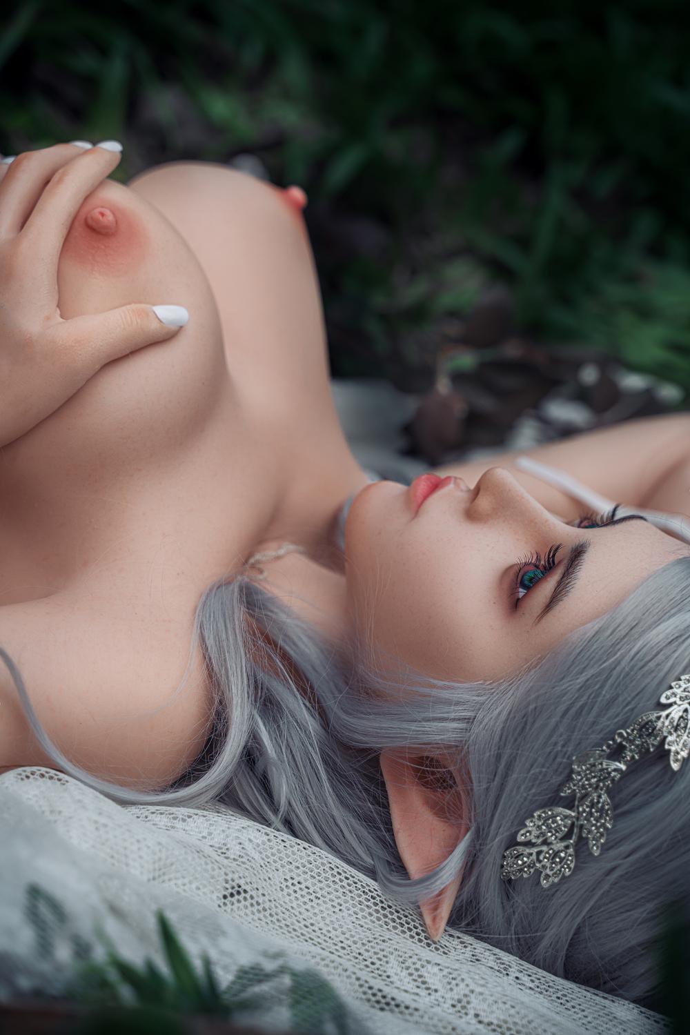 Emma - 148-170cm Premium Lifelike Sex Doll with Soft Silicone Head - SY Doll